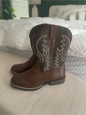 Men's Brown Western Work Boots - Classic Cowboy Style